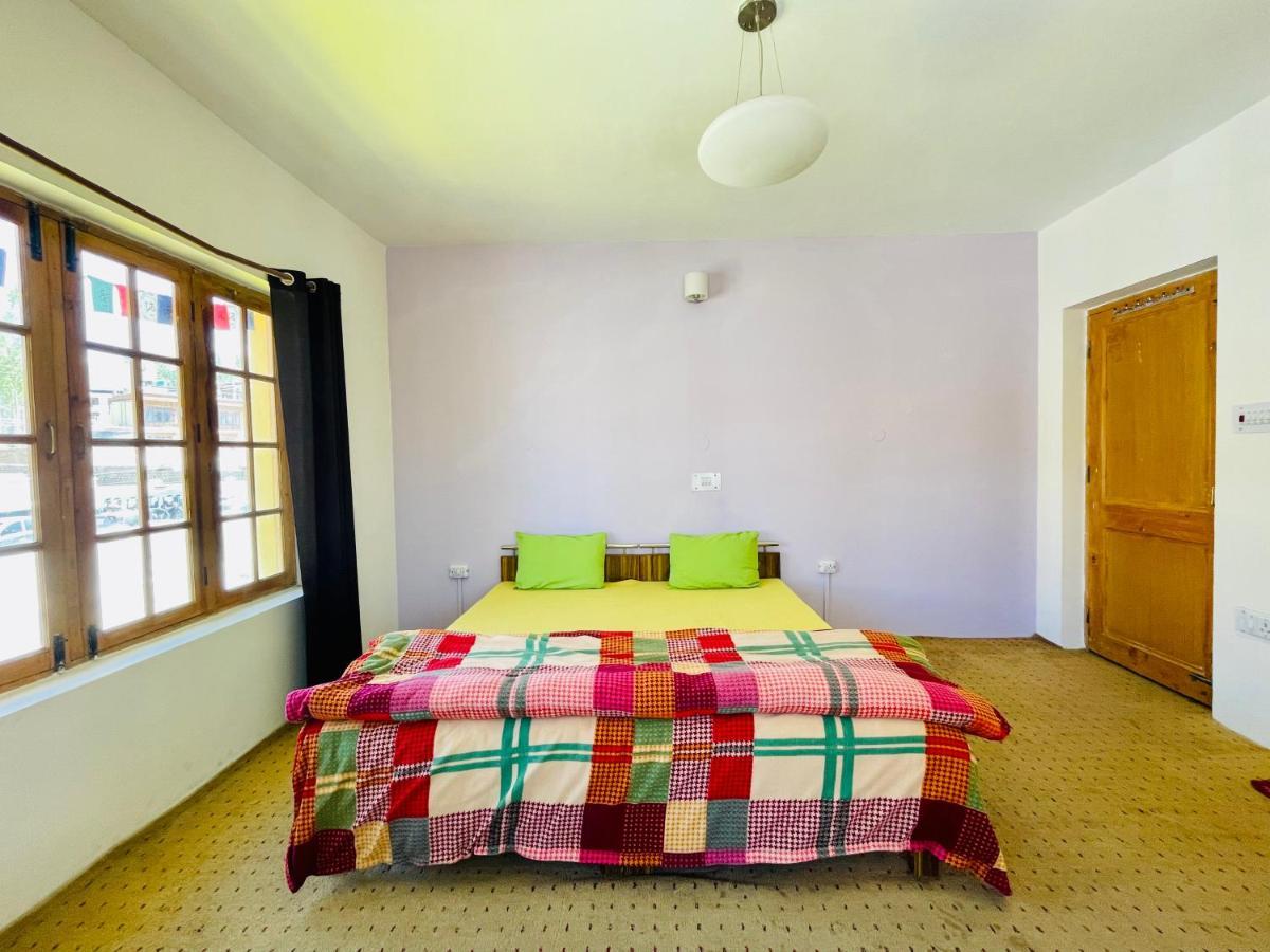 Happy Drifters Hostel Leh Exterior foto