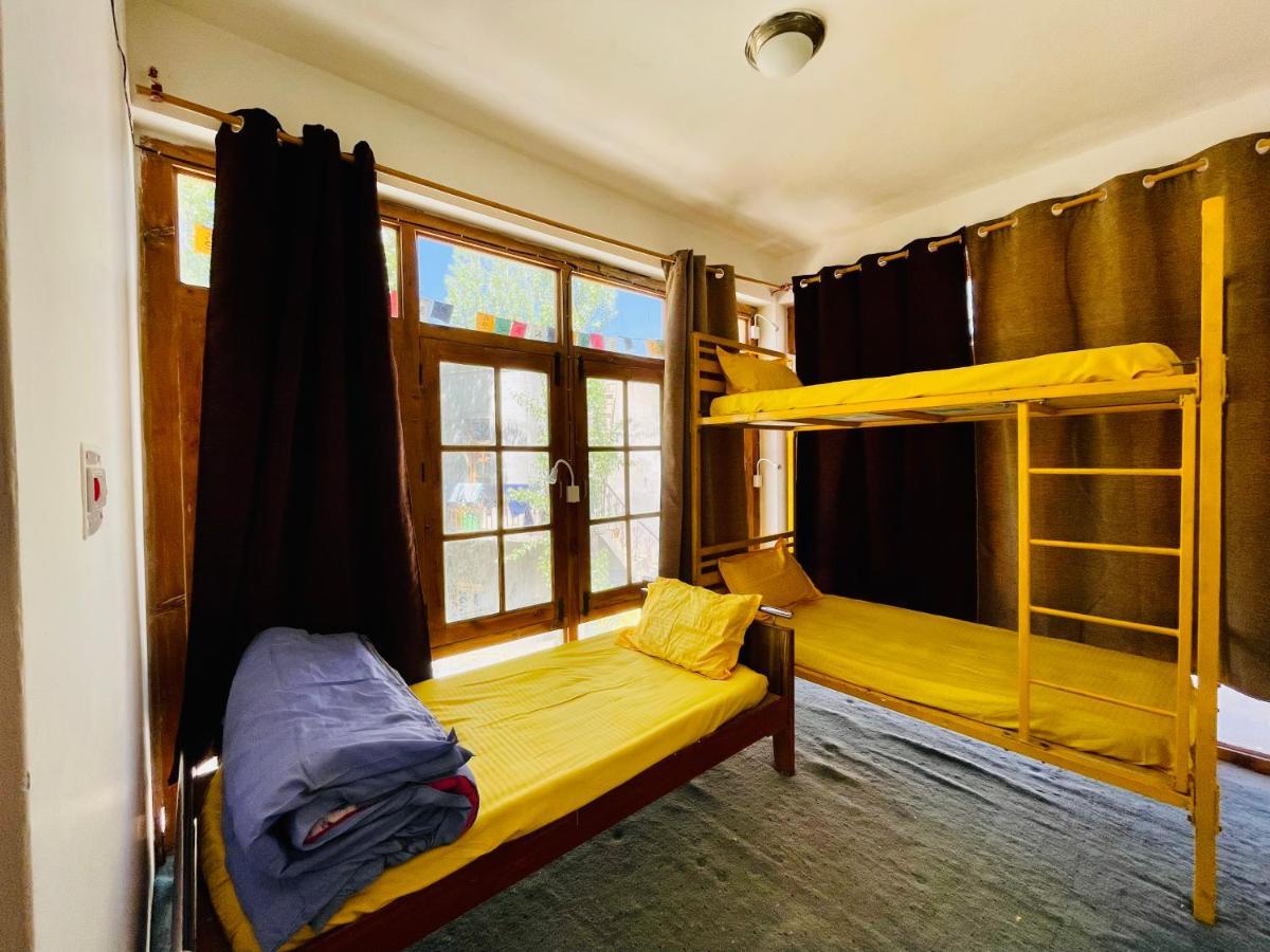 Happy Drifters Hostel Leh Exterior foto